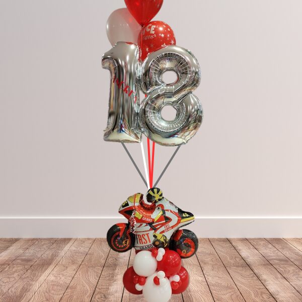 Composizione diciottesimo volante con moto