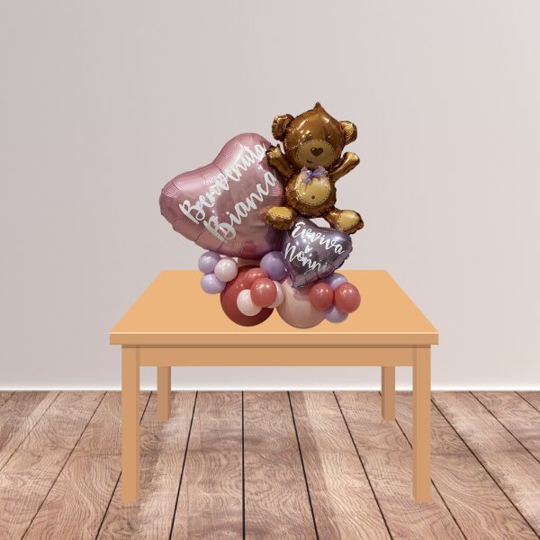 Composizione da tavolo con orsetto