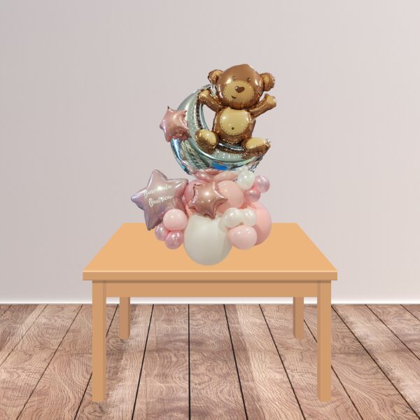 Composizione con luna, orsetto e stelle