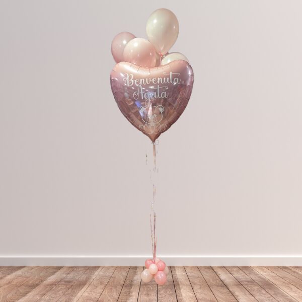 Cuore di palloncini per nascita