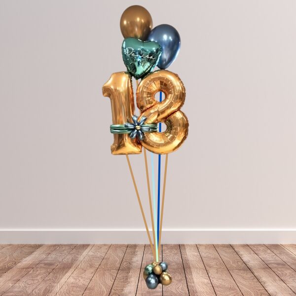 Composizione diciottesimo volante con fiore