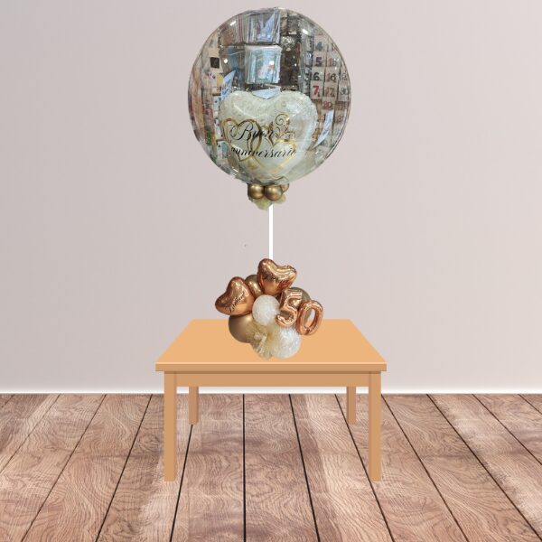 Composizione da tavolo con boule cinquantesimo anniversario